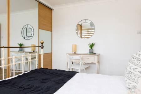 Charming Bolthole 400M To Beach Earnley Ngoại thất bức ảnh